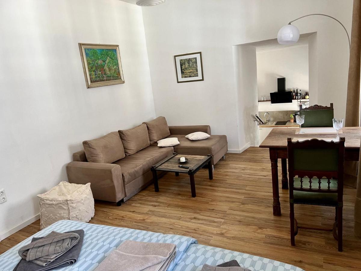 Apartment Georgstor Im Posthalterhof Mit Sauna Blankenheim  Buitenkant foto